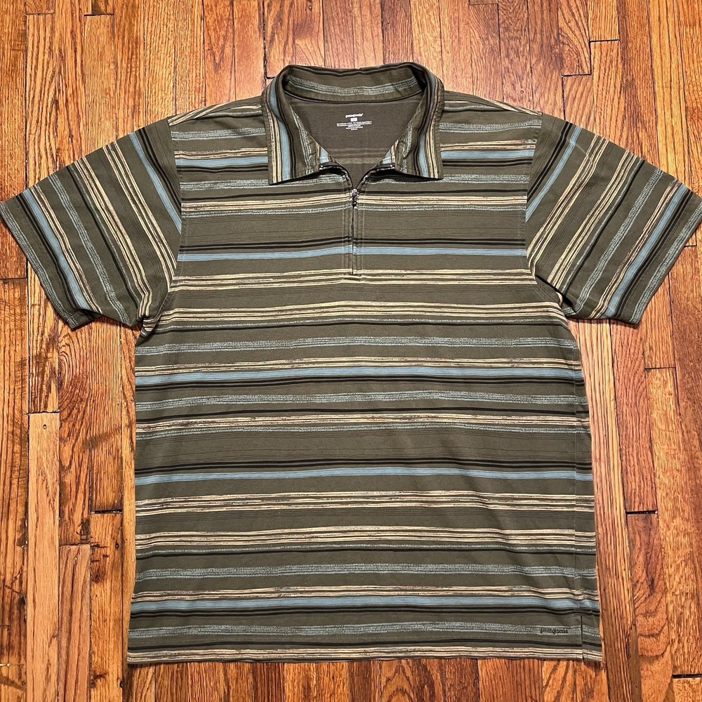 Patagonia Men's Zip Polo Size Large Striped Green Preowned
